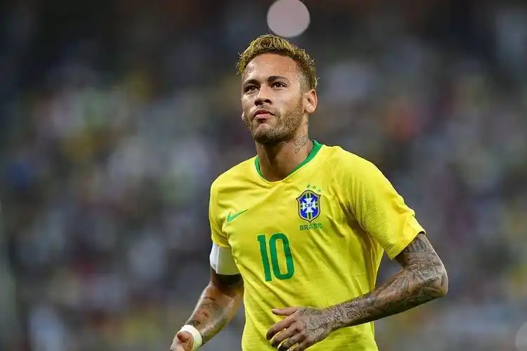 风一样自由 风一样自由